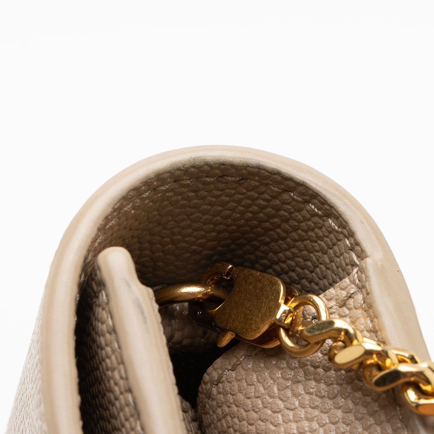 Saint Laurent Grain De Poudre Monogram Uptown Chain Wallet wooMCi