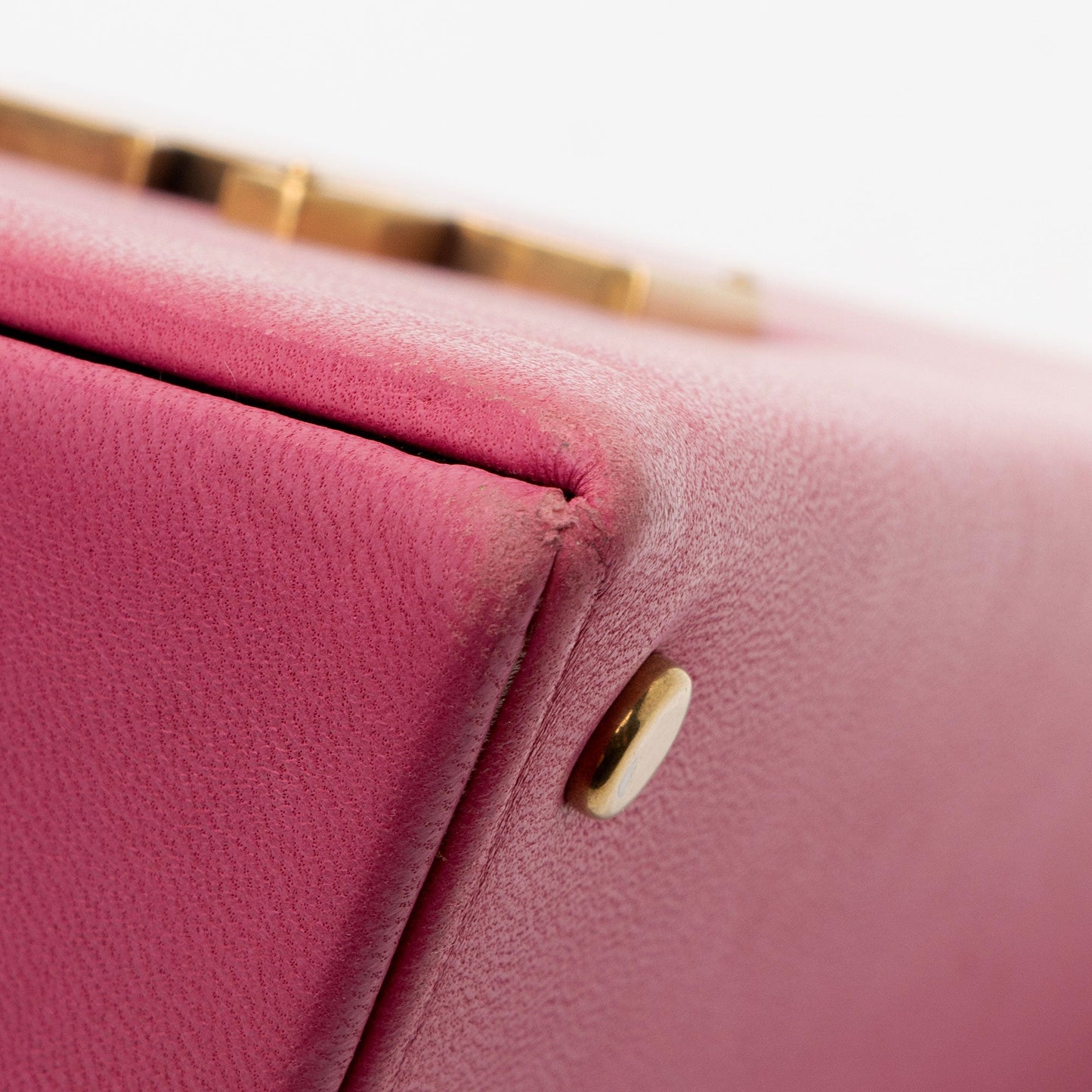 Saint Laurent Lambskin Monogram Pyramid Clutch f8qifF