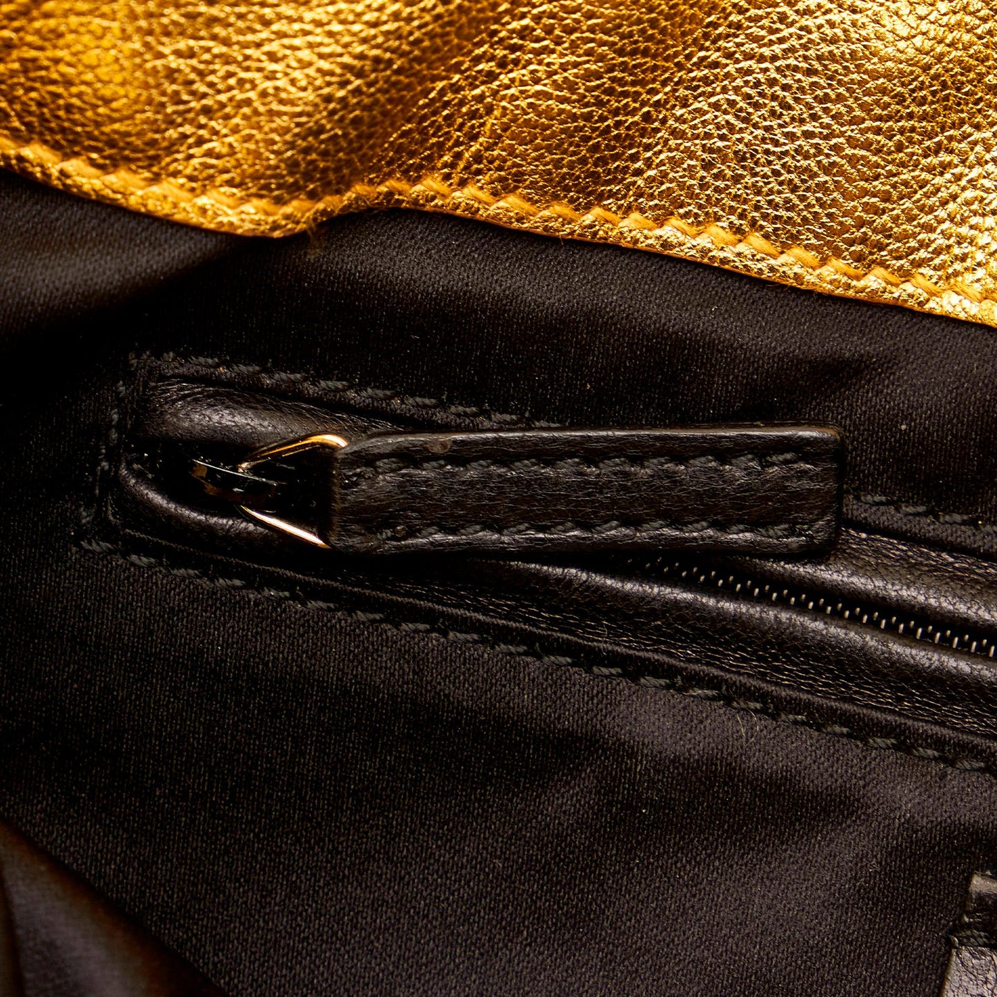 Saint Laurent Leather Baguette Bag (SHG-29637