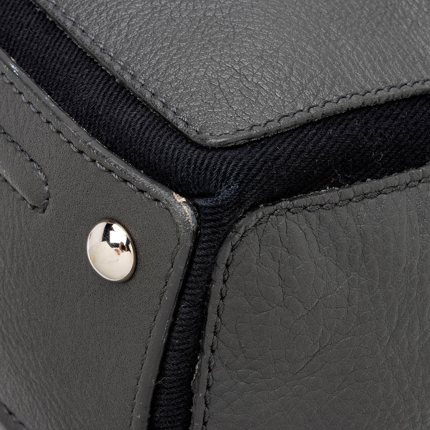 Saint Laurent Leather Muse Two Large Satchel KW43Zr