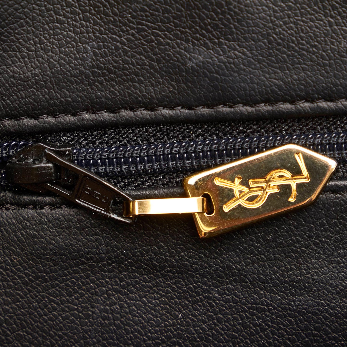 Saint Laurent Leather Satchel (SHG-32034