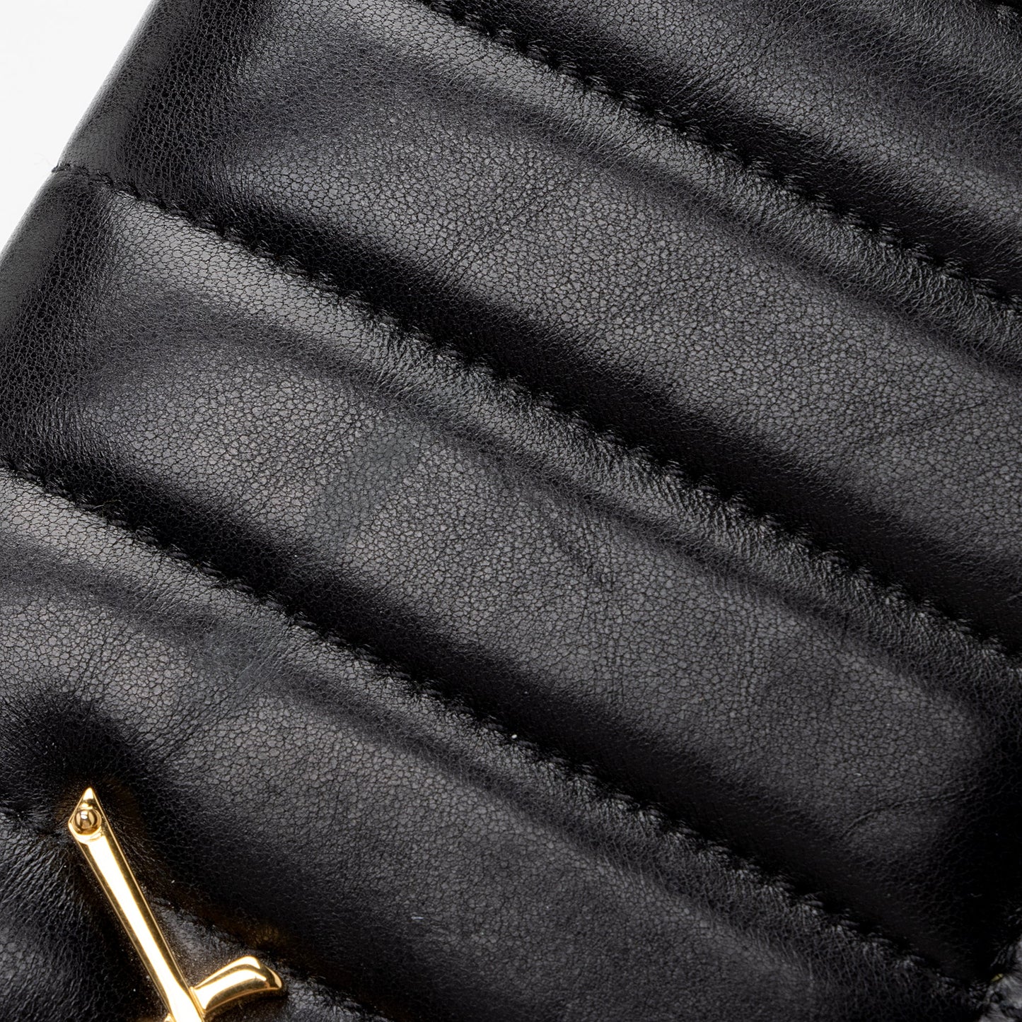 Saint Laurent Matalasse Calfskin Vicky Continental Wallet 22903