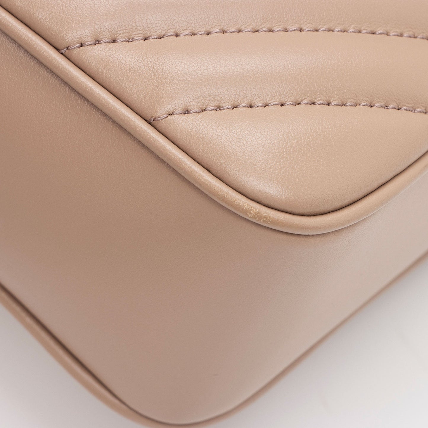 Saint Laurent Matelasse Calfskin Monogram Lou Camera Bag X8DDNR
