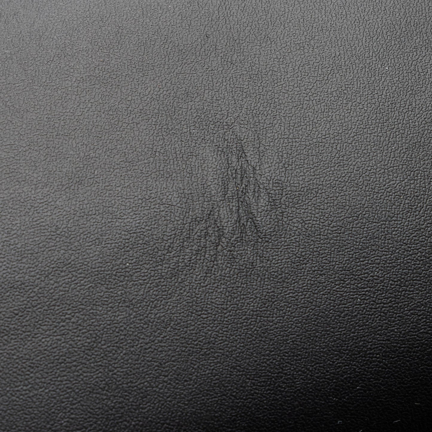Saint Laurent Matelasse Calfskin Monogram LouLou Chain Medium Shoulder Bag 22876