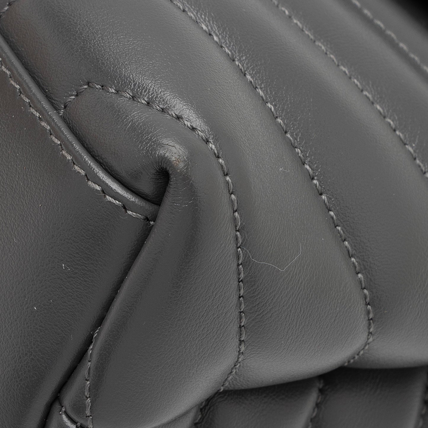 Saint Laurent Matelasse Calfskin Monogram LouLou Chain Small Crossbody B5OsZv