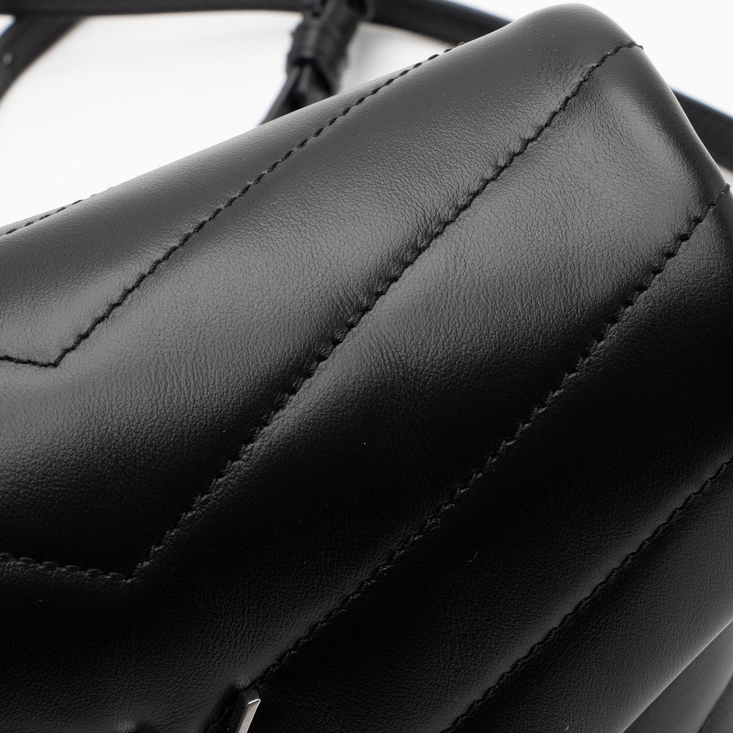 Saint Laurent Matelasse Calfskin Monogram LouLou Toy Crossbody Bag XA7PvZ