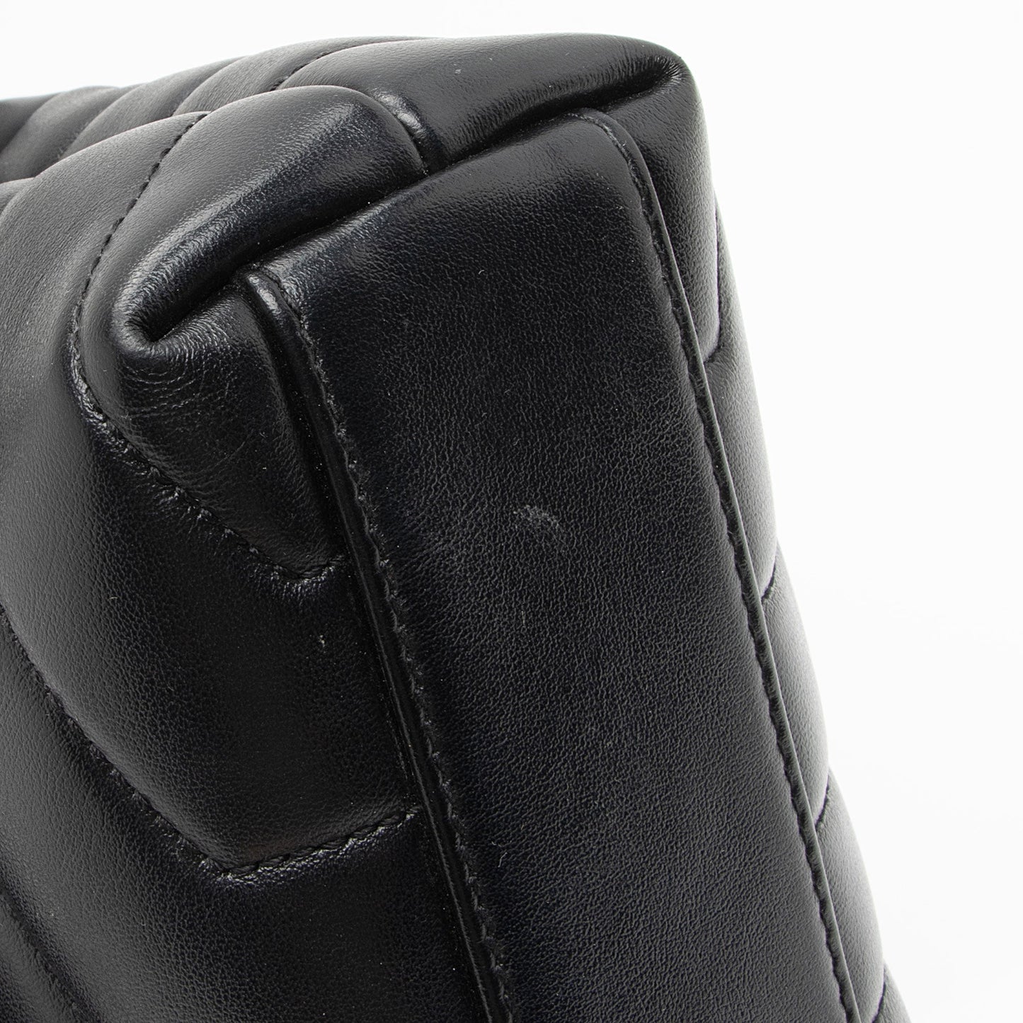 Saint Laurent Matelasse Calfskin Monogram LouLou Toy Crossbody Bag l0zOOf