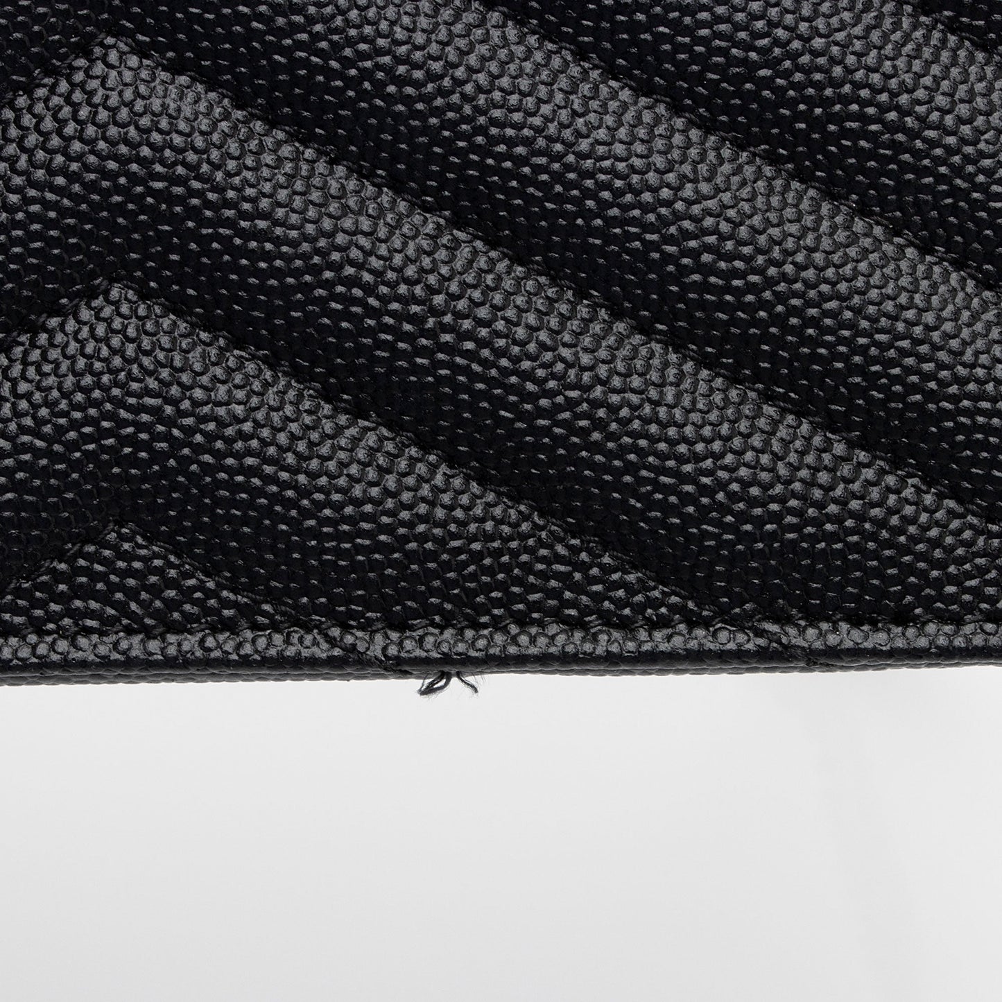 Saint Laurent Matelasse Grain de Poudre Monogram Envelope Chain Wallet qb9r0n