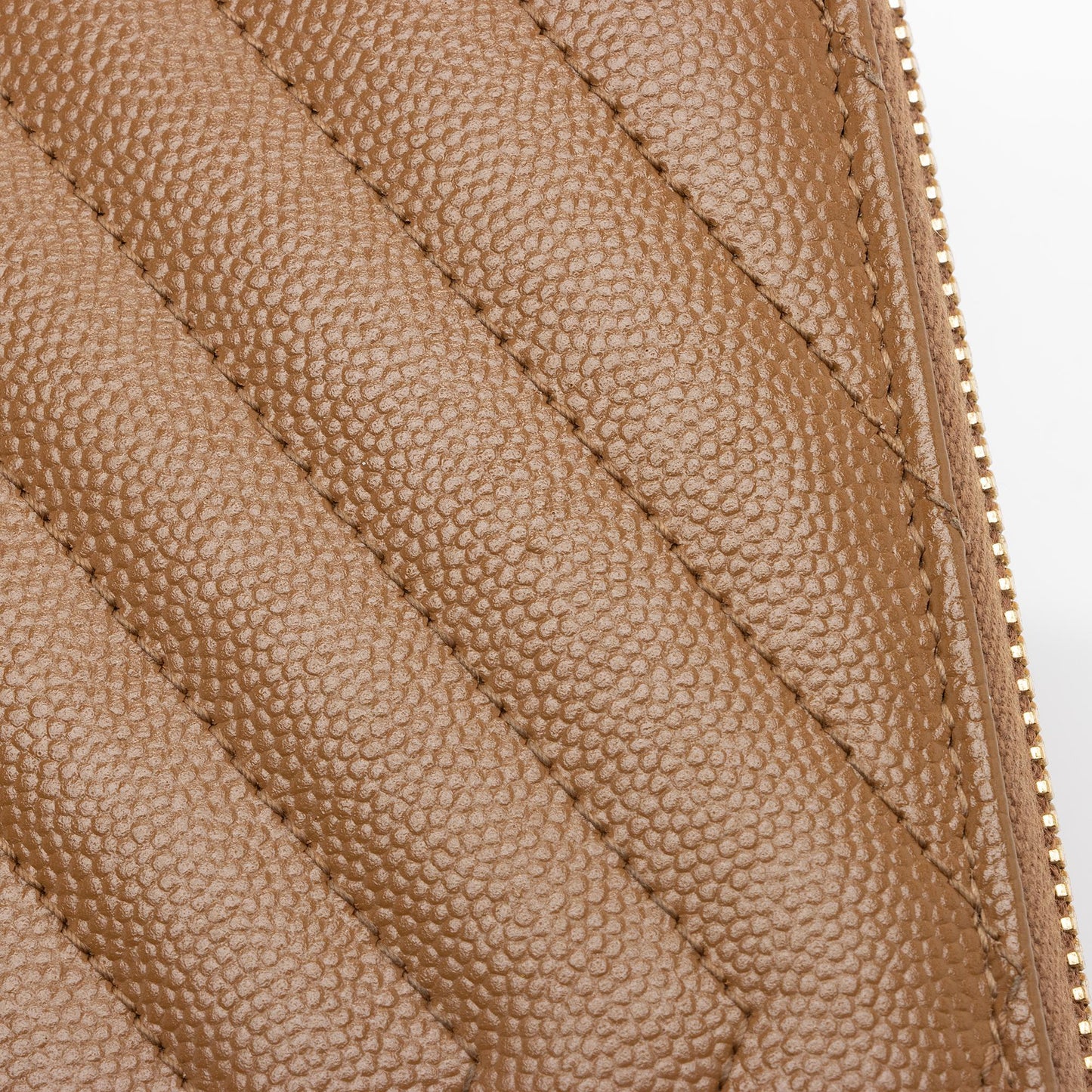 Saint Laurent Matelasse Grain de Poudre Monogram Zip Around Wallet ZFHCDK