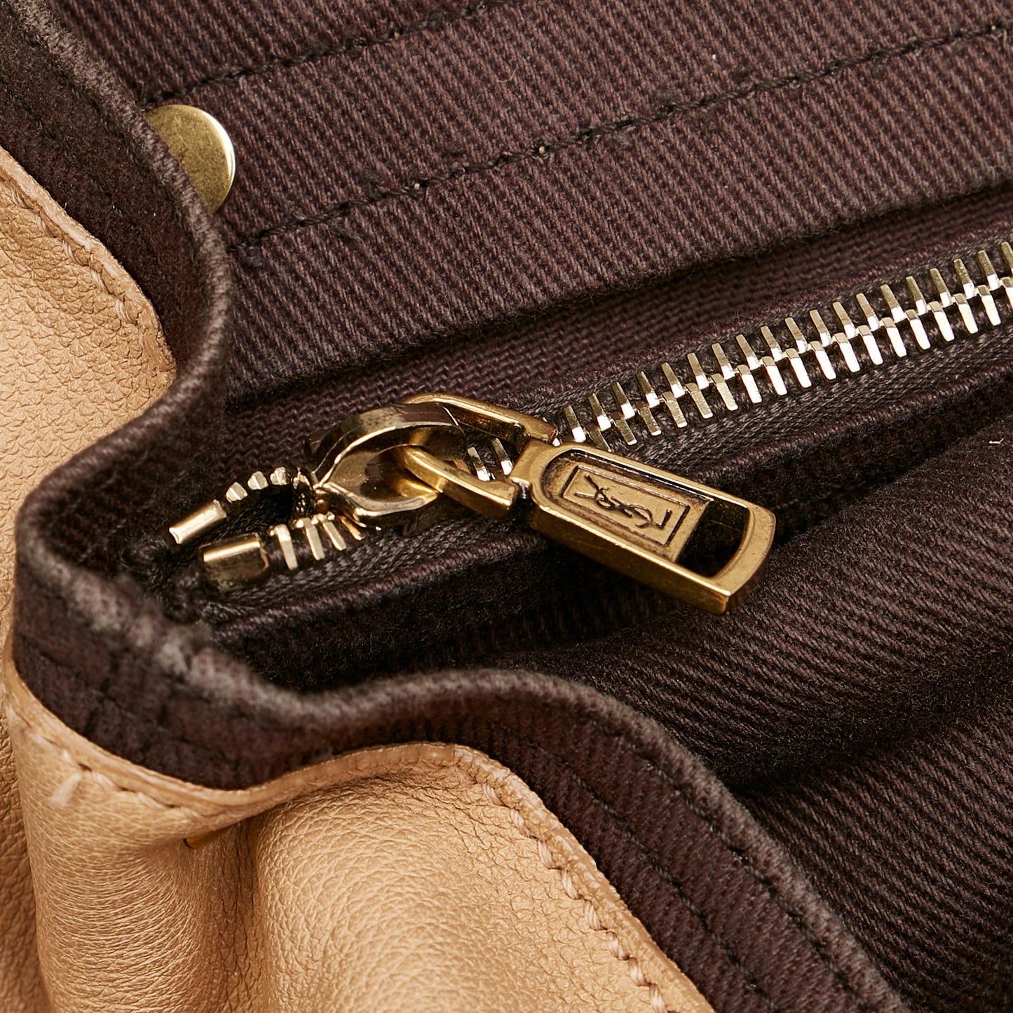 Saint Laurent Muse Two Leather Satchel (SHG-23311