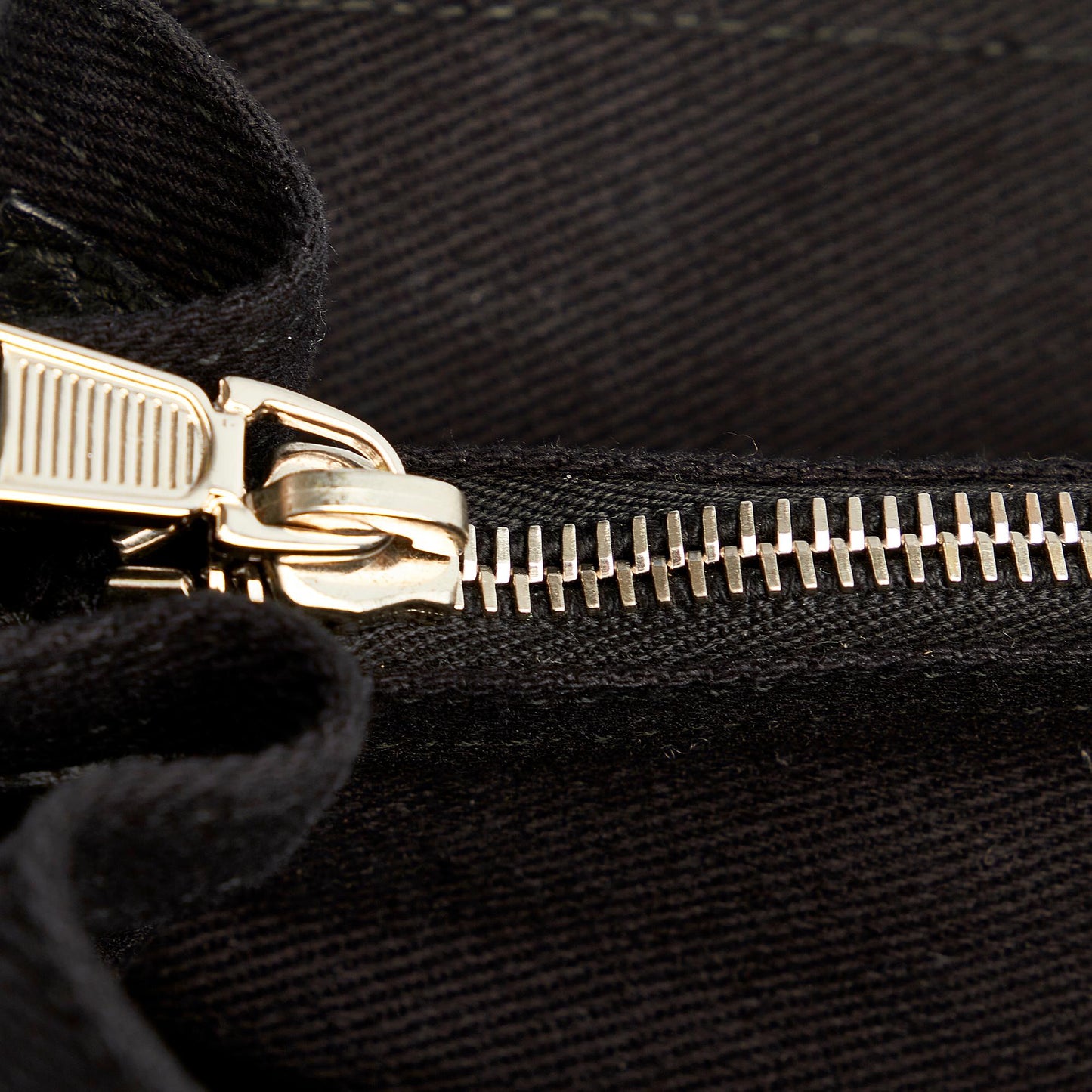 Saint Laurent Muse Two Leather Satchel (SHG-24052