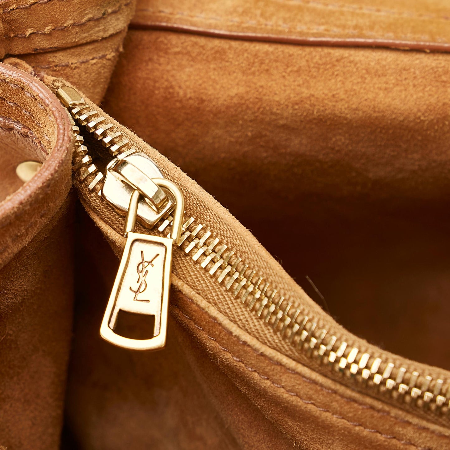 Saint Laurent Muse Two Leather Satchel (SHG-25928
