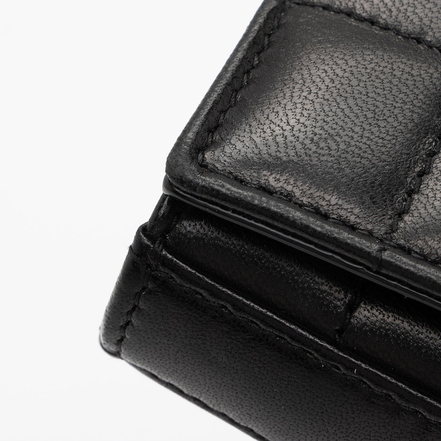 Saint Laurent Quilted Lambskin Monogram Cassandre Chain Wallet 4bOtX7