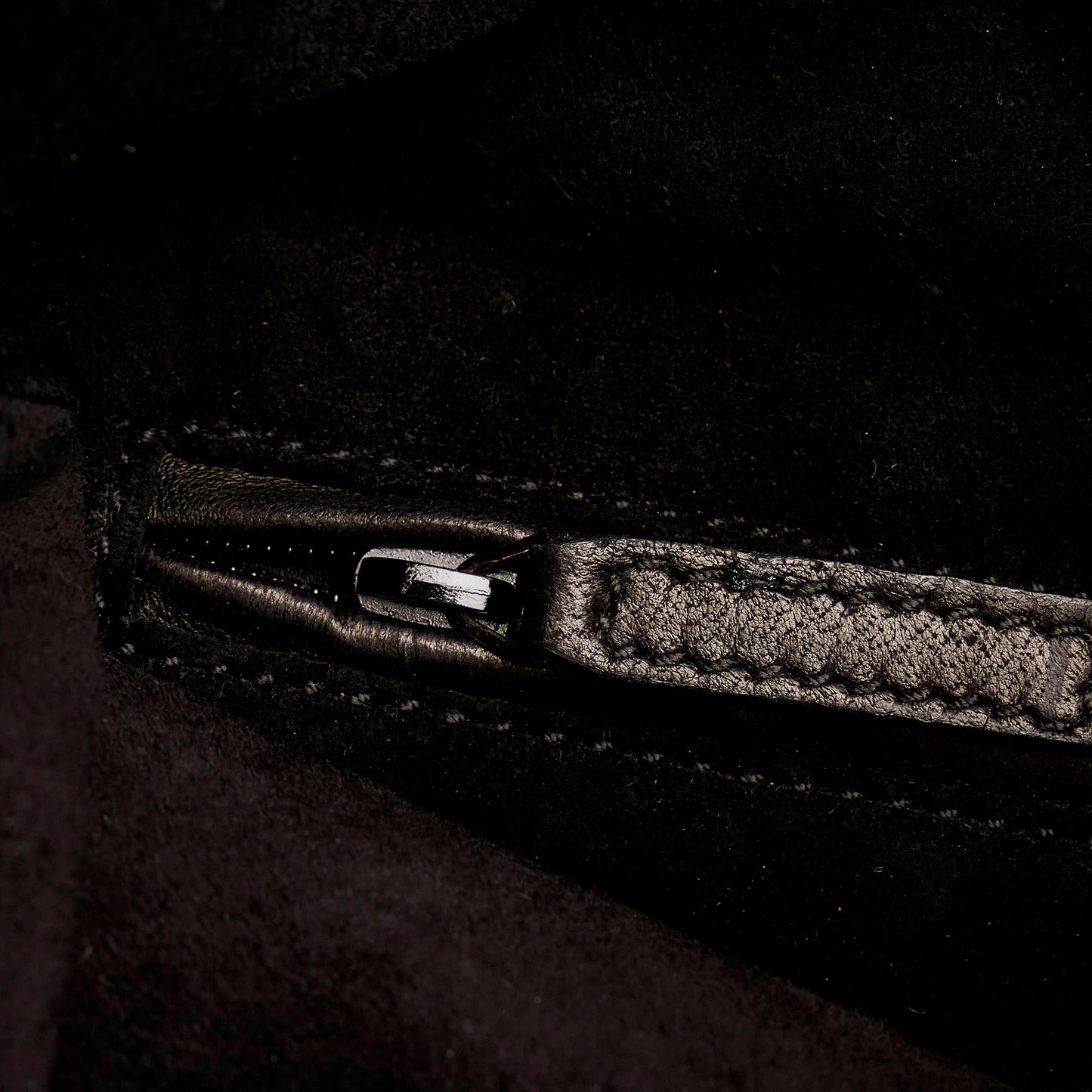 Saint Laurent Saint Tropez Leather Shoulder Bag (SHG-34101