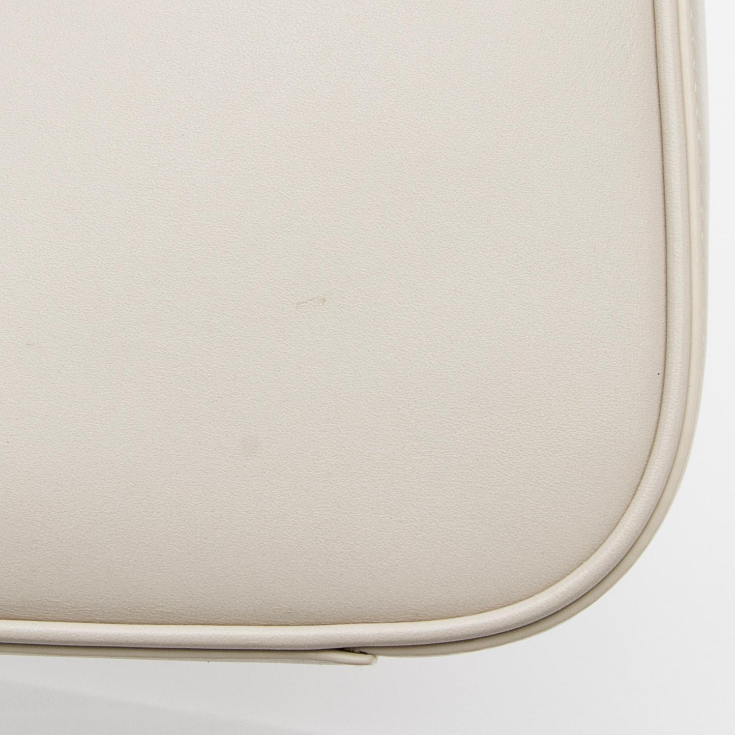 Saint Laurent Smooth Calfskin Monogram Le 5 A 7 Hobo AFbrT4