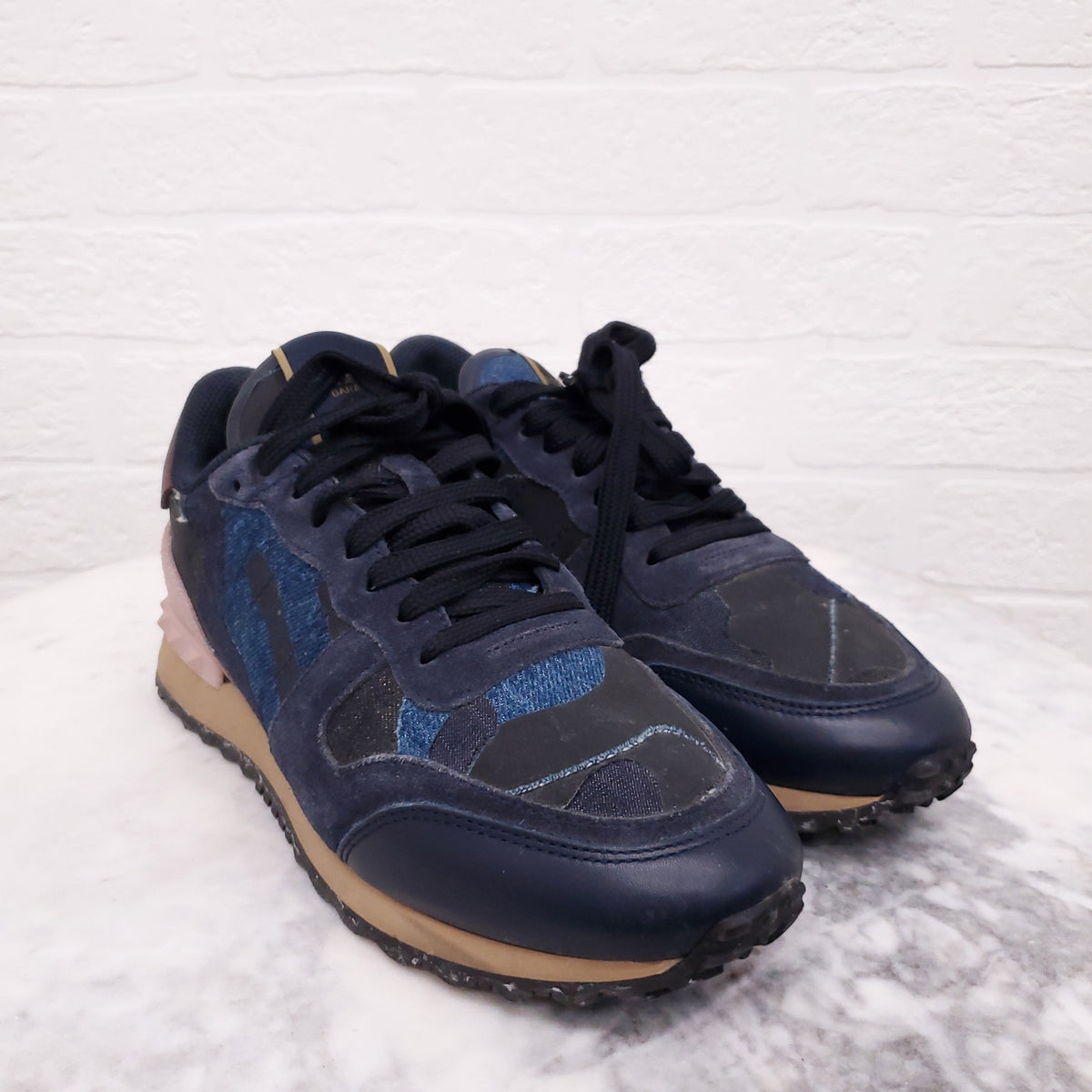 VALENTINO DENIM AND PINK SUEDE ROCKSTUD SNEAKERS - SIZE 37