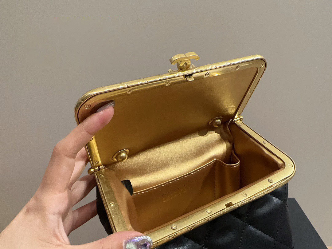 Luxury Edition Bags CH-L 182