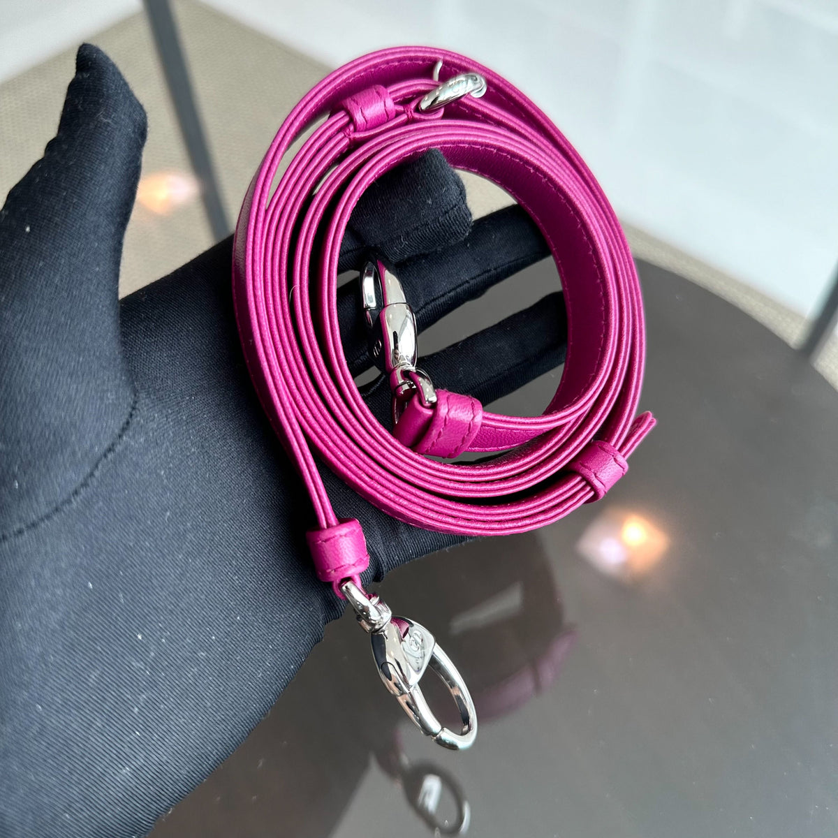 *Adjustable strap* Lady Mini Lambskin Flap Cannage Purple SHW