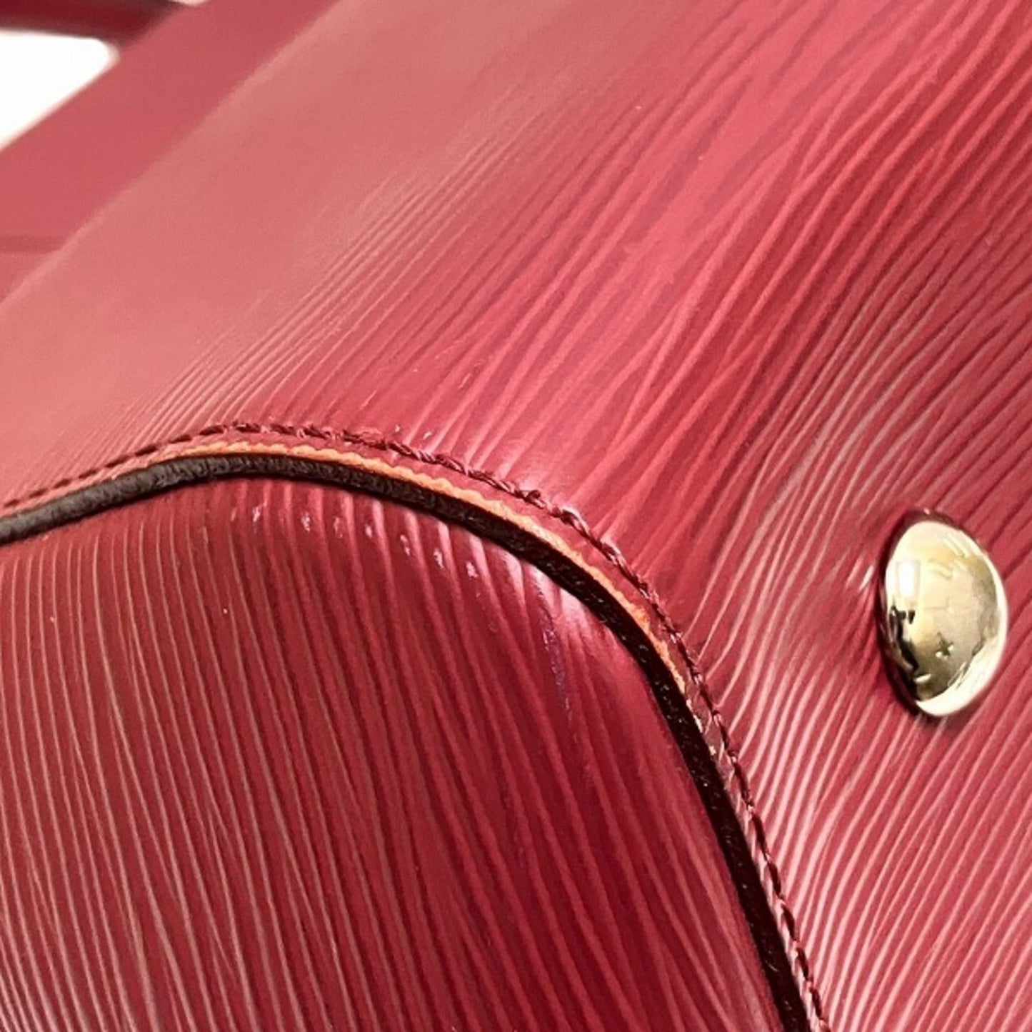 Louis Vuitton Epi Leather Handbag Shoulder Bag