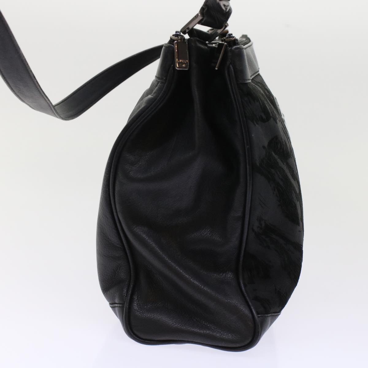 GUCCI Shoulder Bag Suede Leather Black ar9974