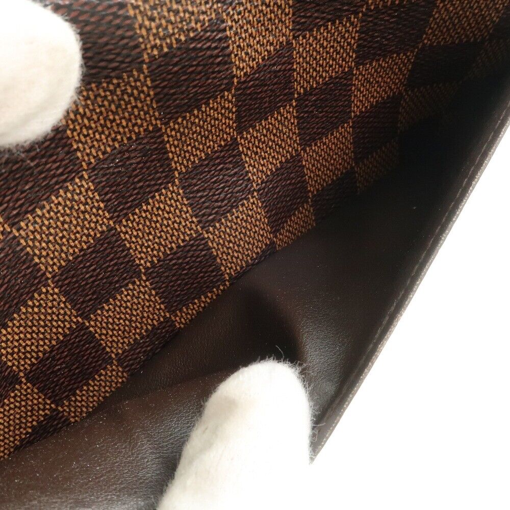 Louis Vuitton Portefeiulle · Sarah