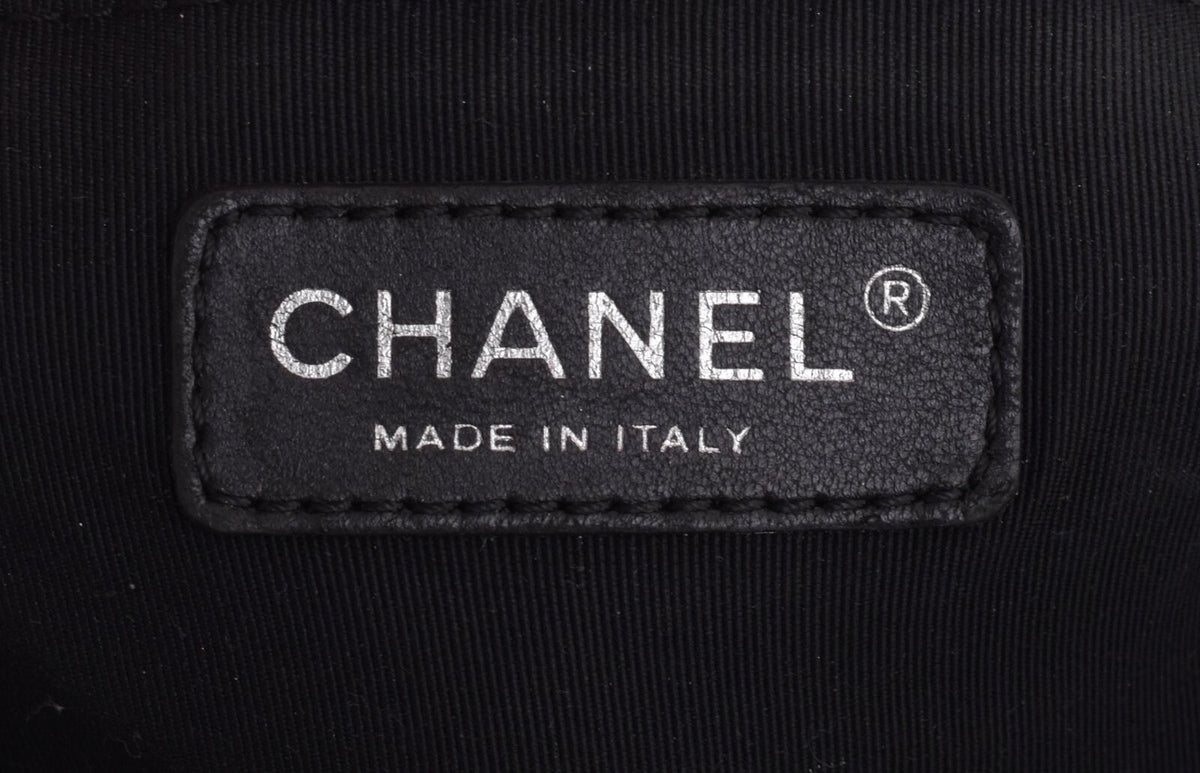 Chanel White Leather Silver Cc Chain