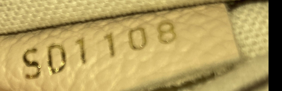 Louis Vuitton Pochette Metis Empreinte