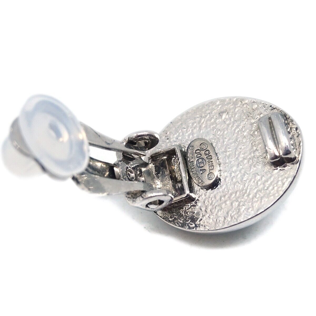 Chanel Oval Earrings Clip-On Artificial