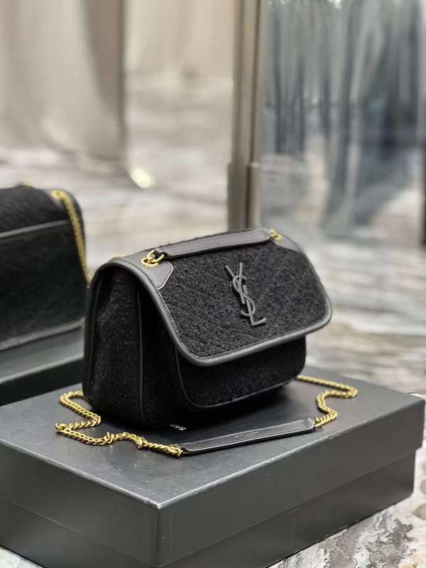 Yves Saint Laurent - Bags - The Wells Bags 493