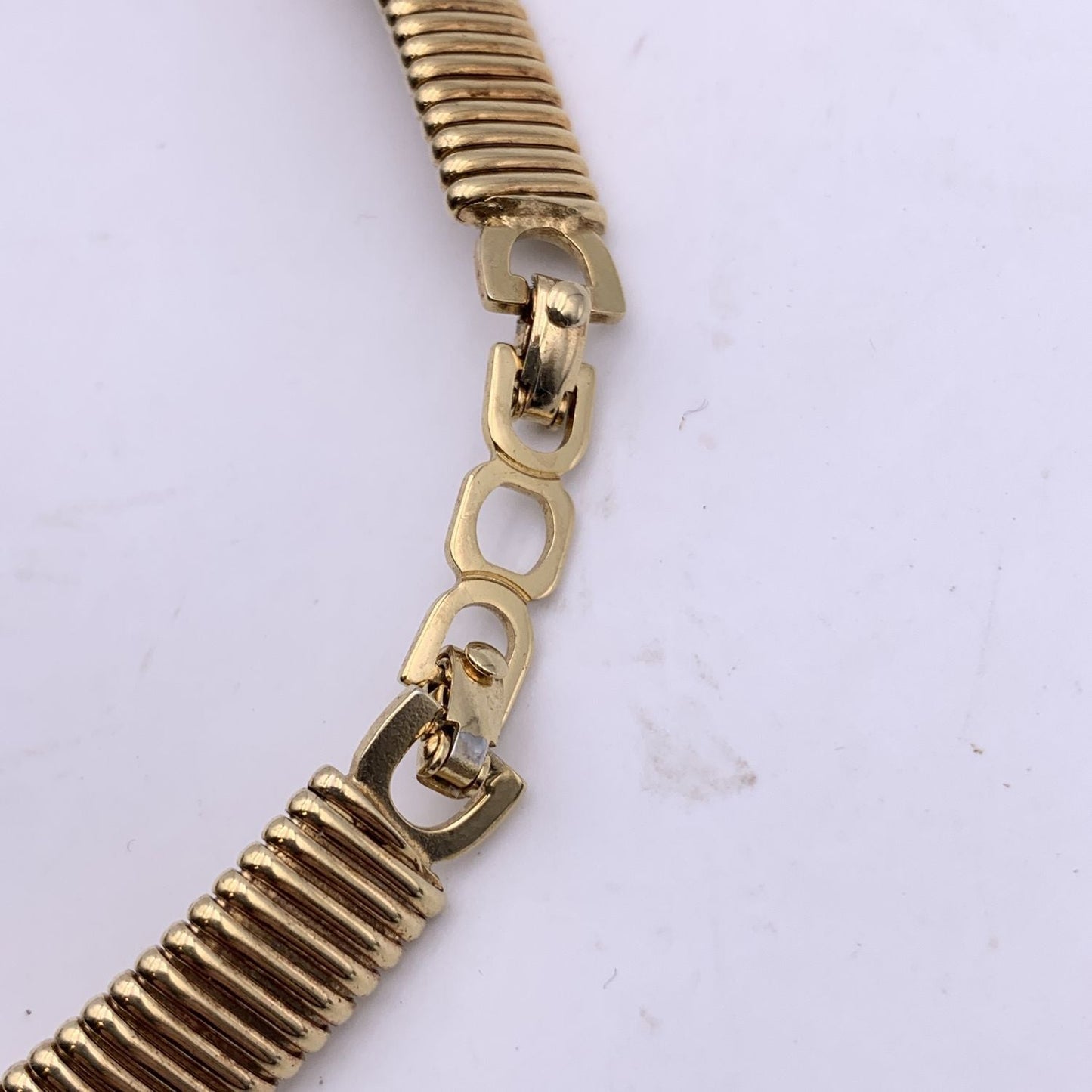 CHRISTIAN DIOR Vintage Gold Metal Necklace Chocker With Crystals