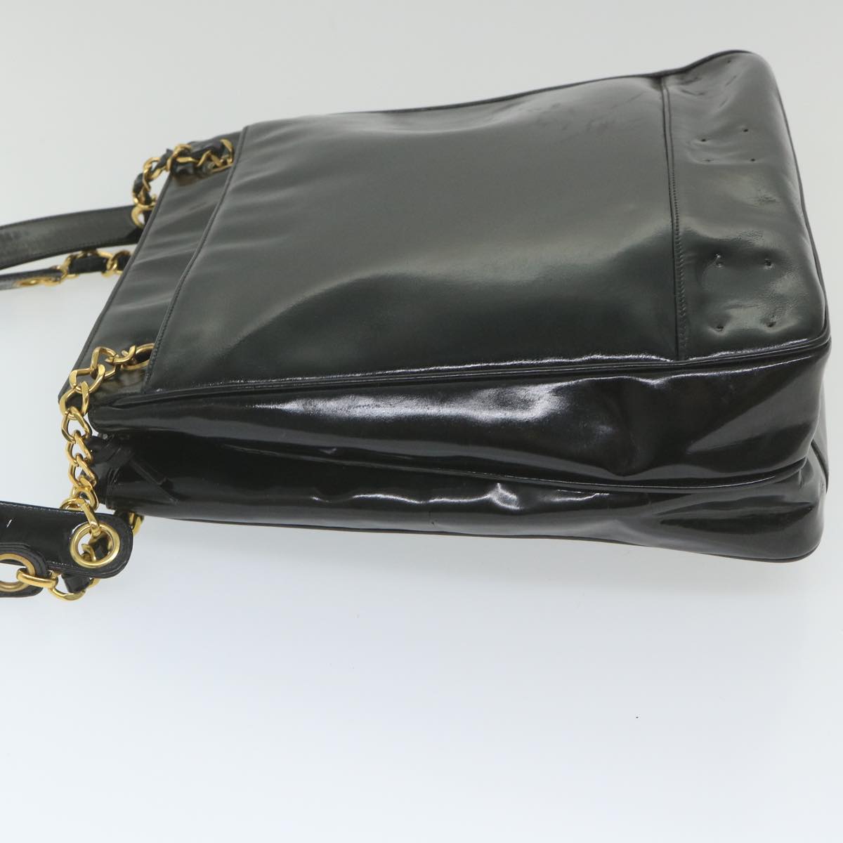 CHANEL Chain Shoulder Bag Patent leather Black CC Auth bs10115