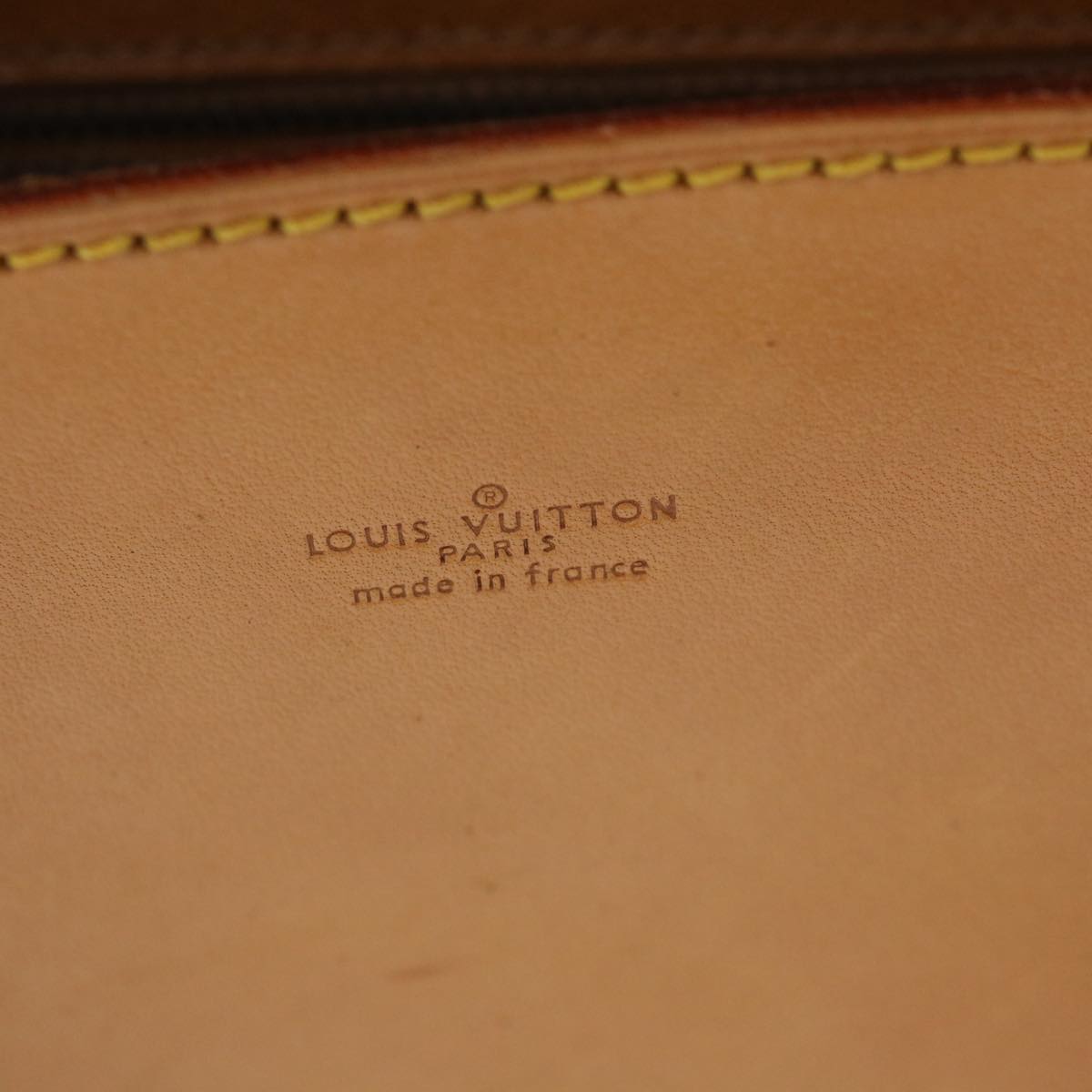 LOUIS VUITTON Nomad Saint Cloud GM Shoulder Bag Beige M52192 LV Auth bs10137