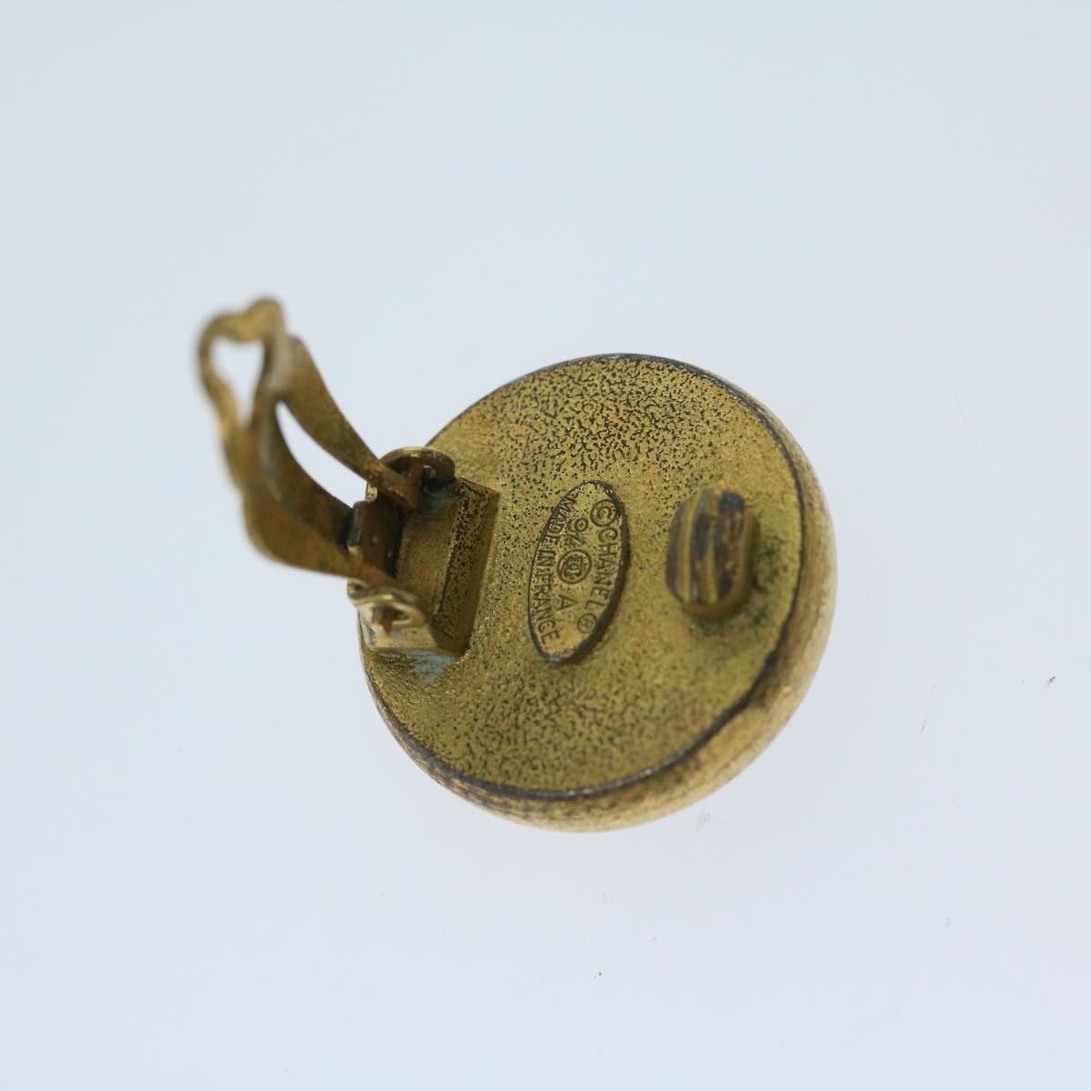 Top Quality Chanel Earring Gold Tone CC Auth bs11280
