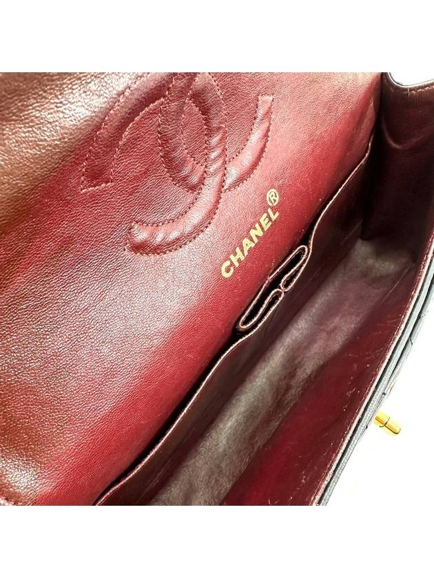 Lambskin classic medium shoulder bag Chanel