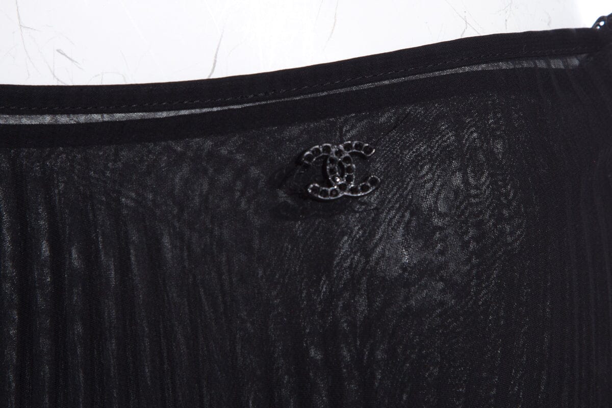Chanel Cruise '02 Black 2 PC Skirt SZ 40