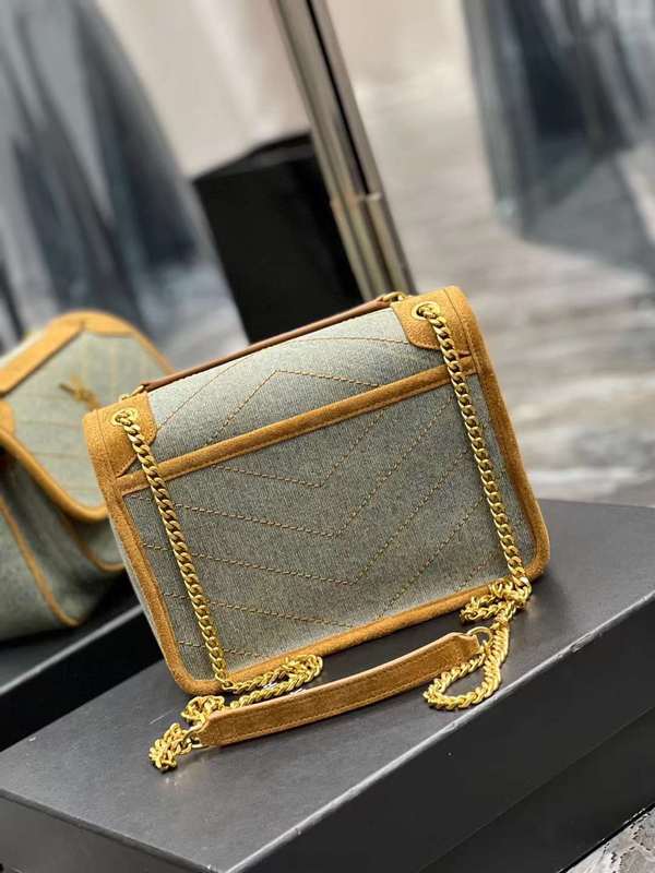Yves Saint Laurent - Bags - The Wells Bags 591