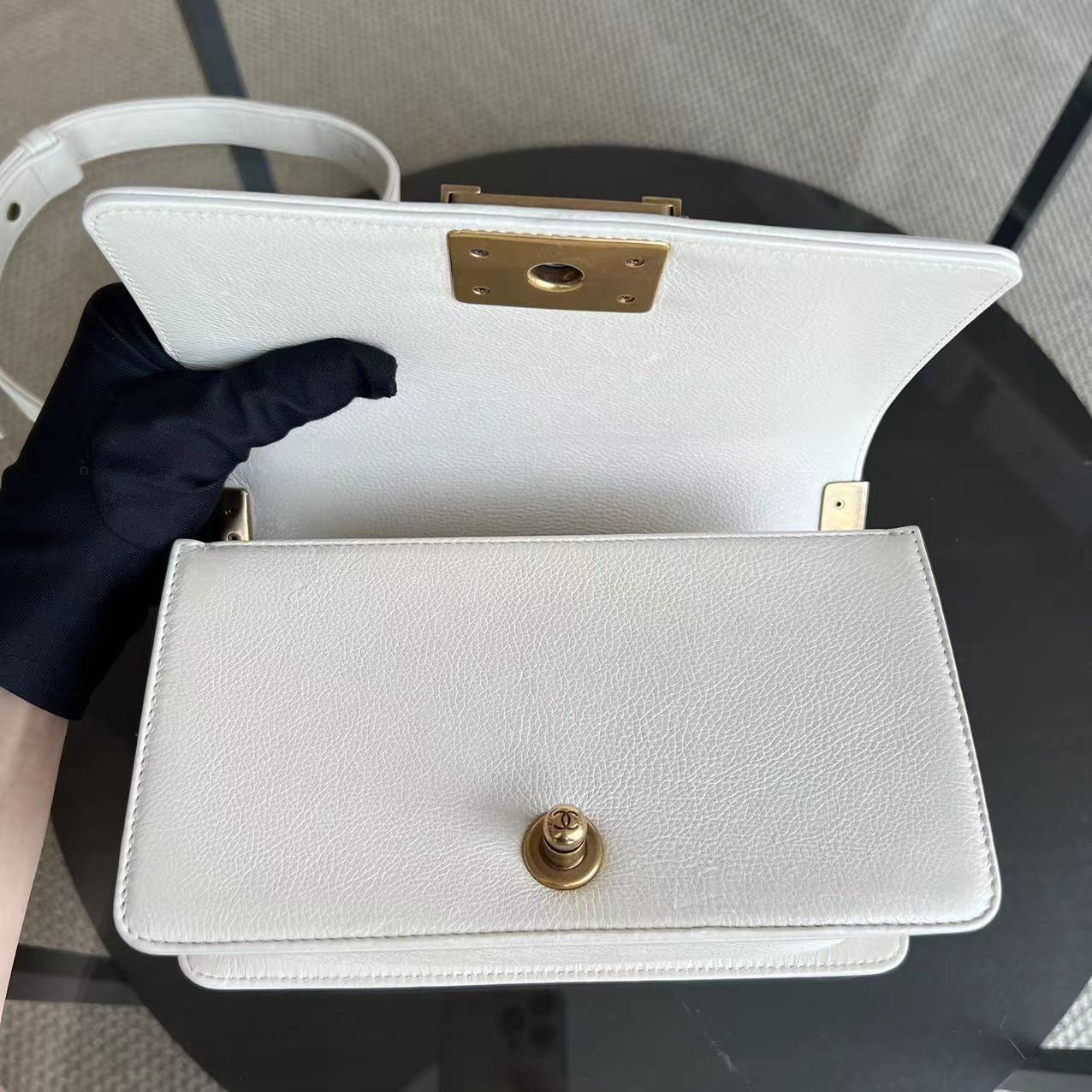 *Calfskin* Boy Small Quilted Grained Calfskin Cream White Leboy Golden Hardware Series 20