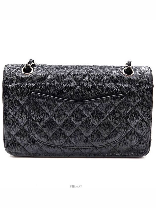Caviar Classic Medium Chanel