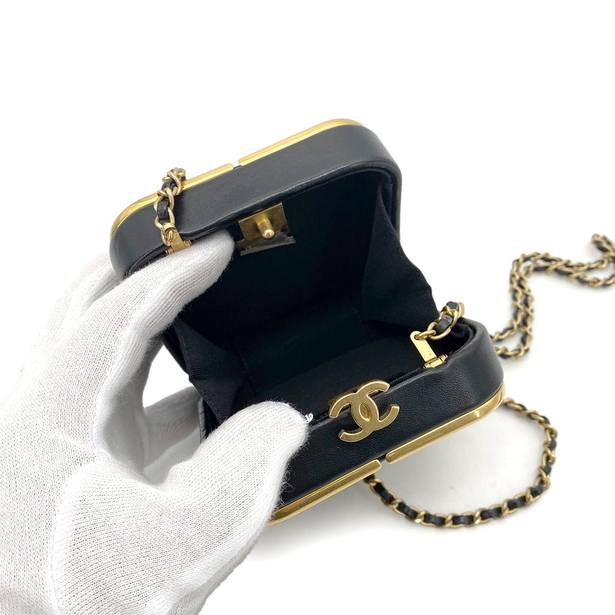 CHANEL METAL PANEL CLUTCH CHAIN SHOULDER BAG GOLD BLACK LAMB SKIN 90261192