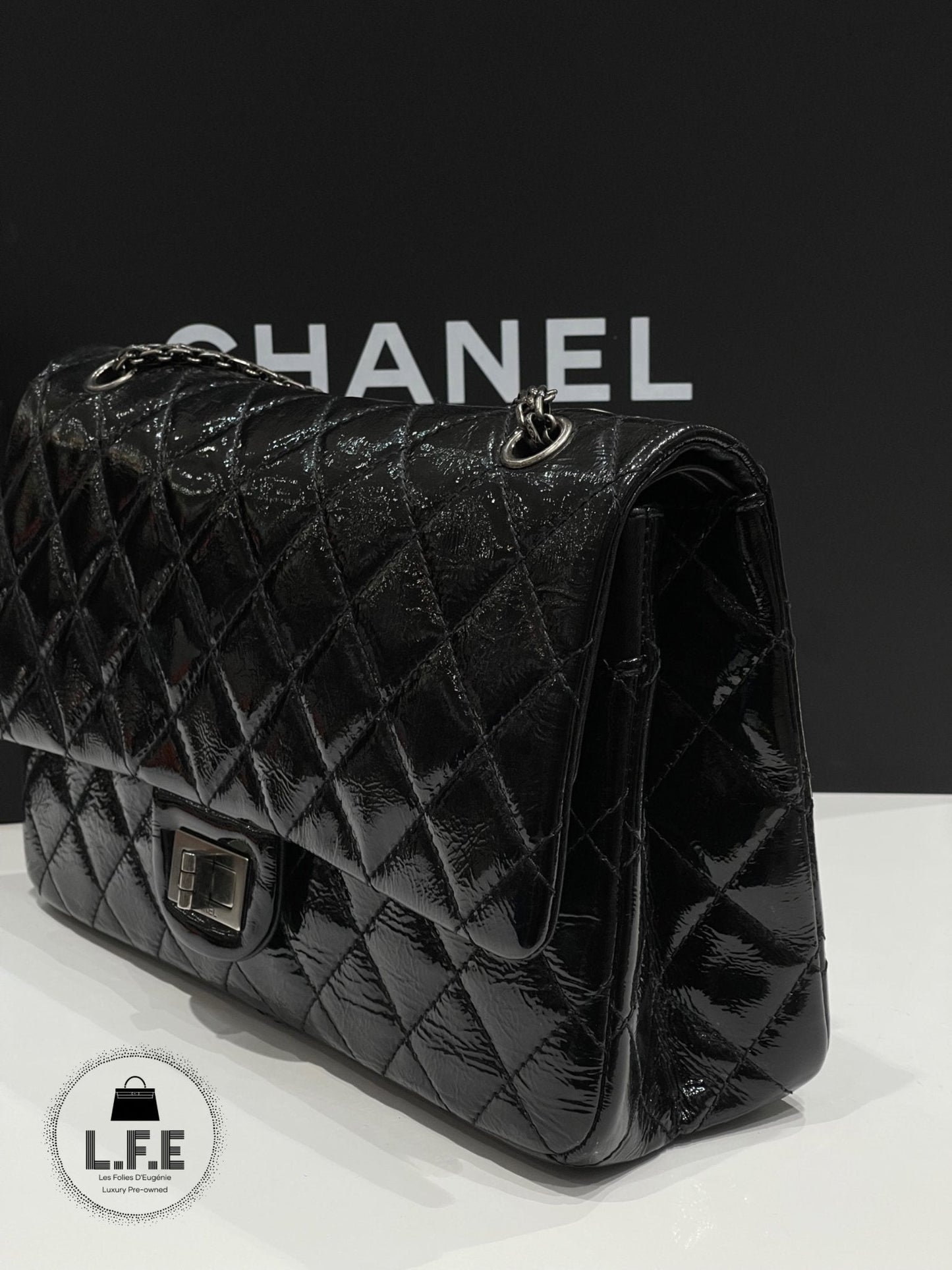Chanel - Sac 2.55 cuir vernis