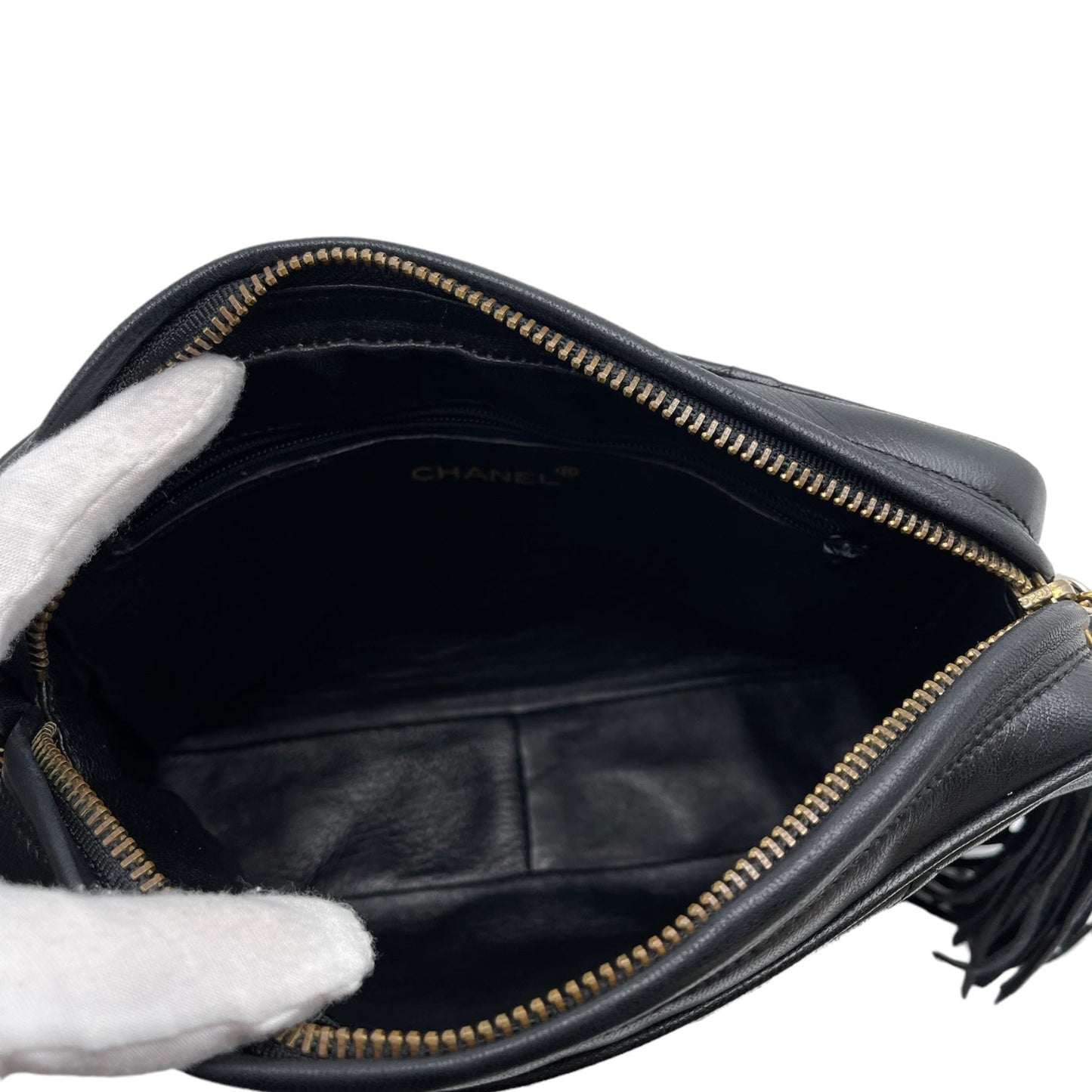 Chanel - Sac Caméra matelassé