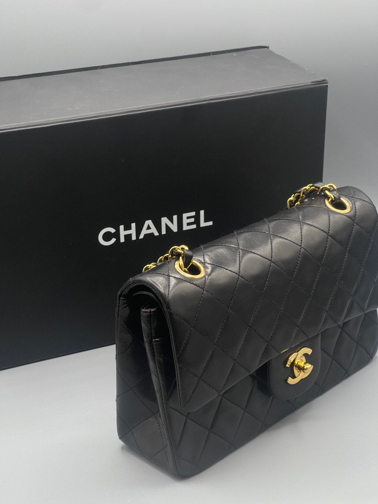 Chanel - Sac Classique 11.12 Timeless 23