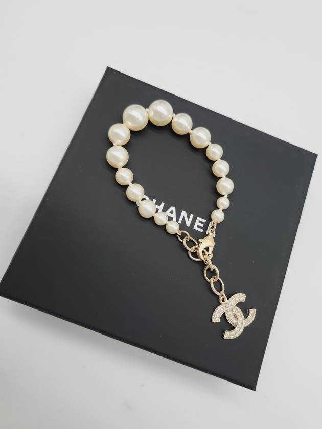Crystal CC Logo Pearl Bracelet White Chanel