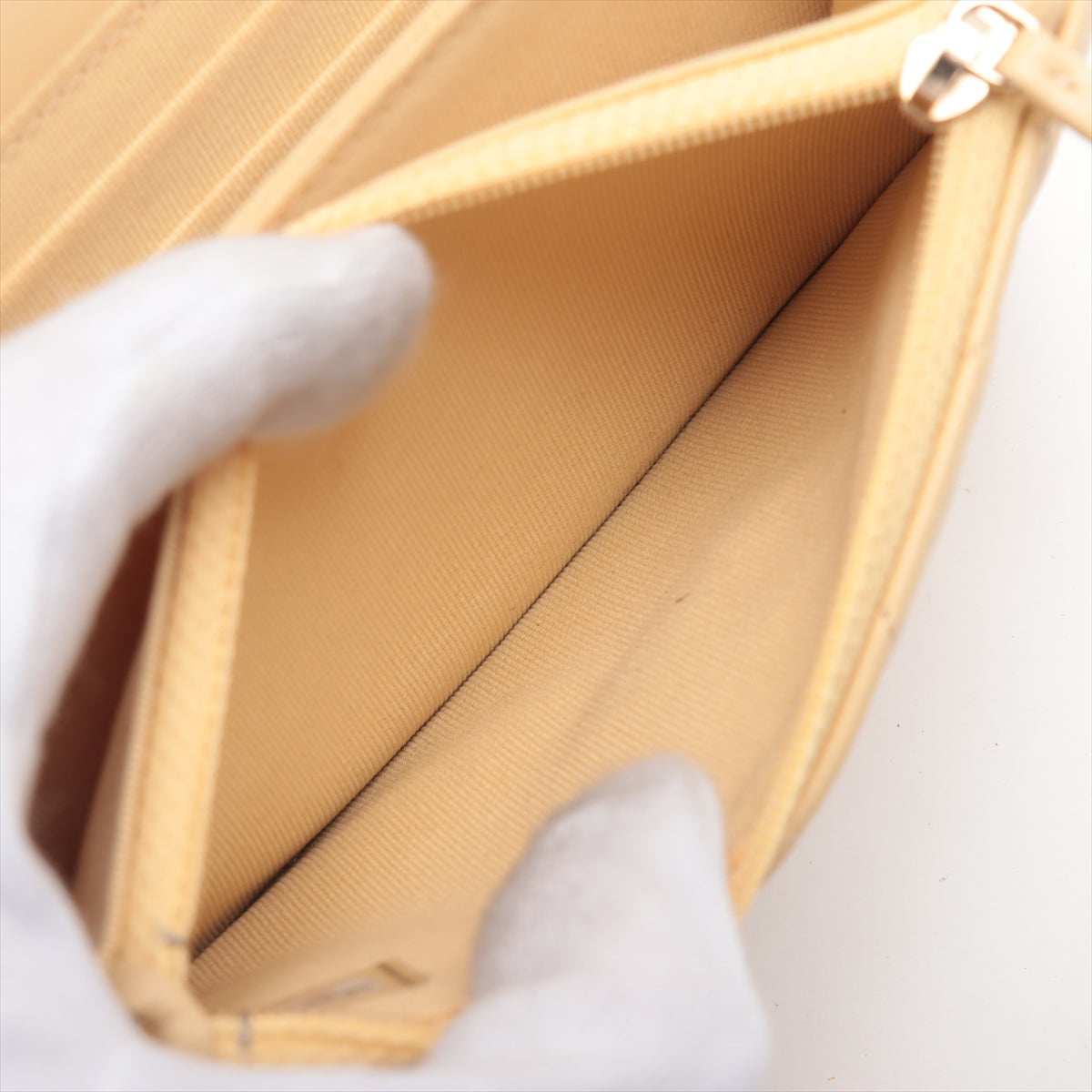 Chanel Matrasse Chain Wallet Beige Gold 32rd