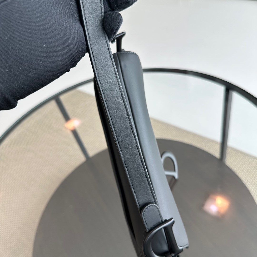 Saddle Medium Calfskin All Black BHW