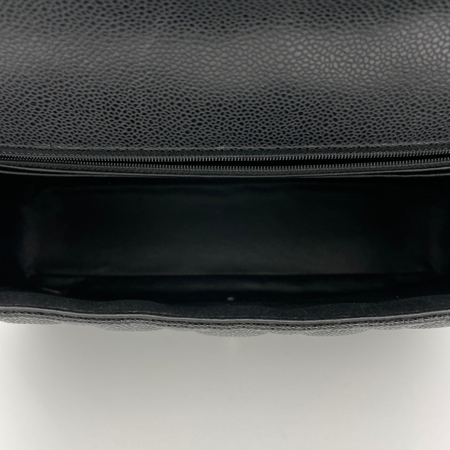 Classic Flap Maxi Black Shoulder Bag in Caviar Leather, Silver hardware