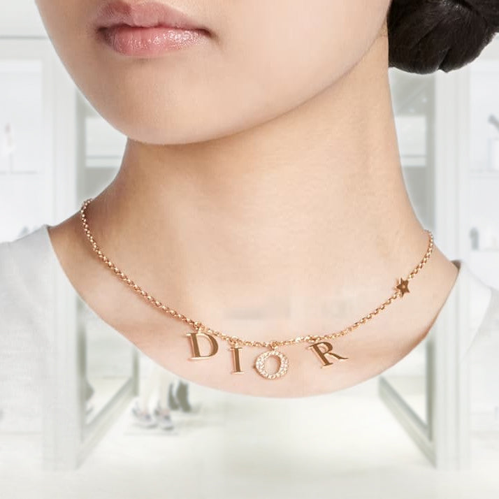 DIO(R)EVOLUTION NECKLACE