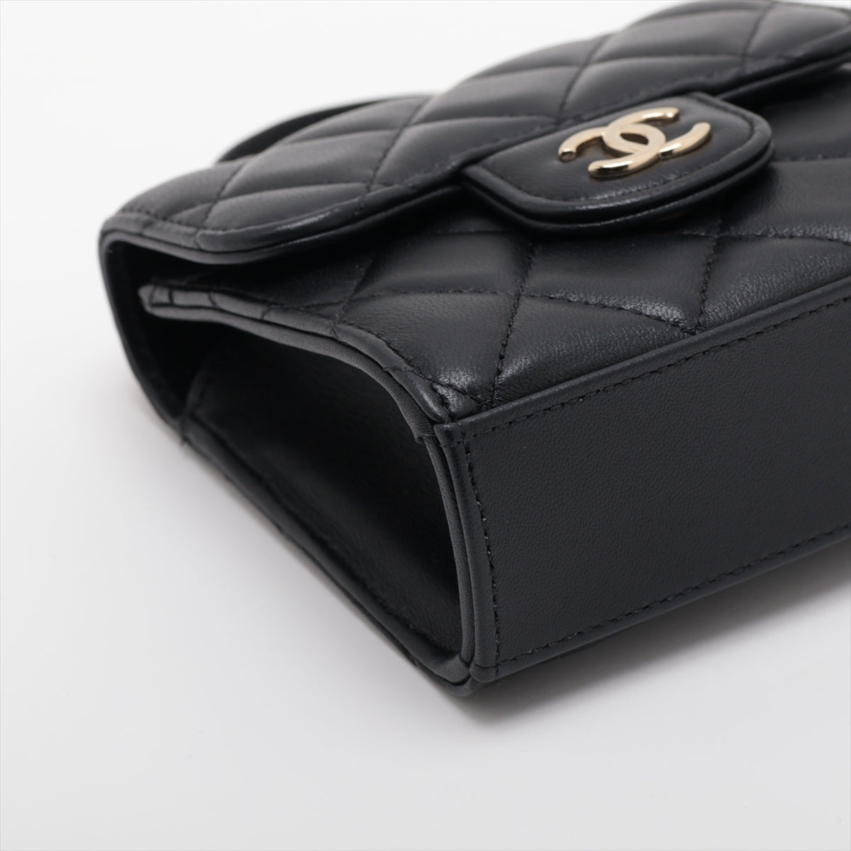 Chanel Lambskin Chain Shoulder Bag Black G