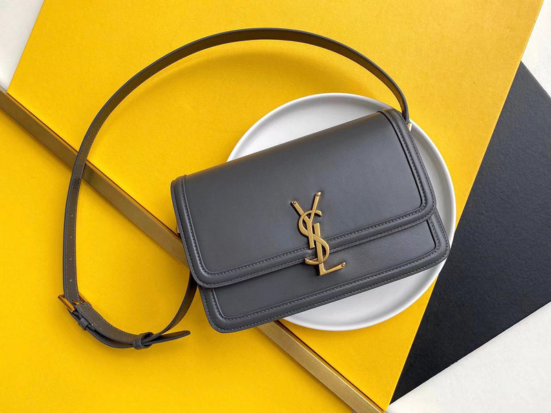 Yves Saint Laurent - Bags - The Wells Bags 571