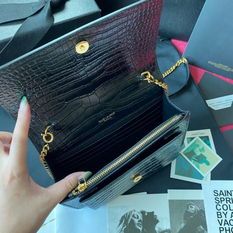 Yves Saint Laurent - Bags - The Wells Bags 451